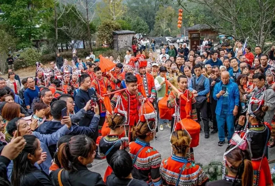 能在水上建城堡的手机游戏-水上城堡建造者：用奇幻材料打造梦幻